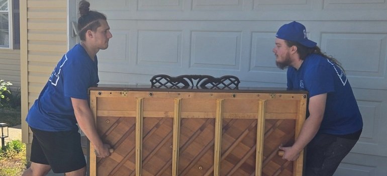 10 things to do after you move 1 movers moving a piano safely things