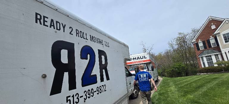 Top places in the Greater Cincinnati metro area for young professionals 3 professional movers in one of the places in the Greater Cincinnati metro area for young professionals