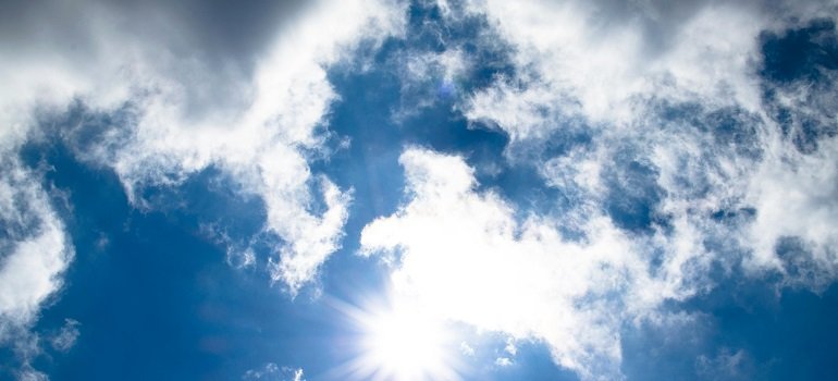 Maximizing daylight during your February move: Tips for a smooth transition 3 perfect weather for maximizing daylight during your February move under clear sky