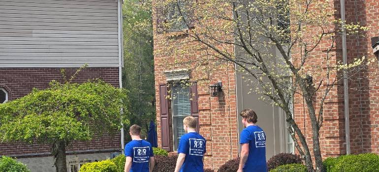 Your spring guide to moving to Morrow 1 Movers arrive at brick home for moving to Morrow